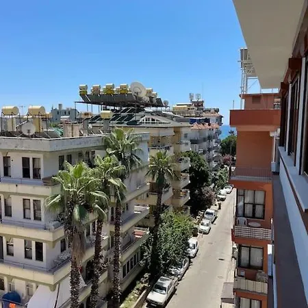 Apartament Denize Cok Yakin. Sifir Bina *